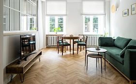 Warsaw Heritage Apartment